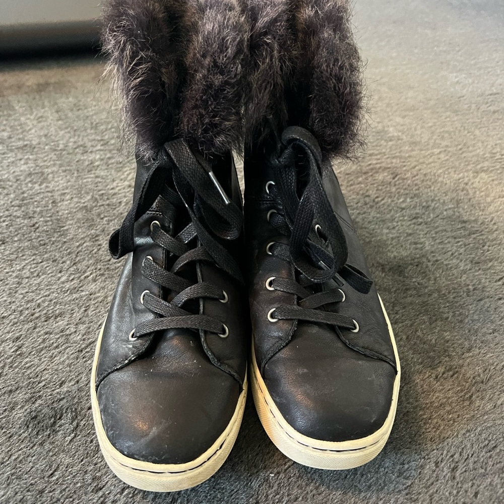 UGG Women's Black Fur-Trimmed Sneakers